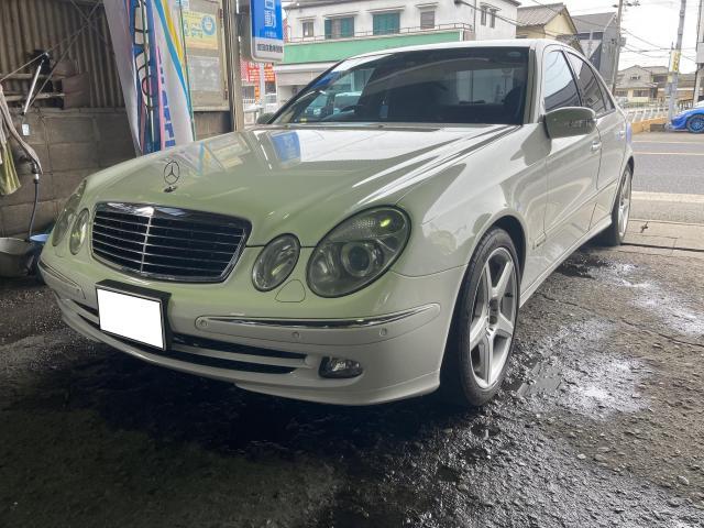 メルセデス・ベンツ　W211　車検整備で入庫しました。