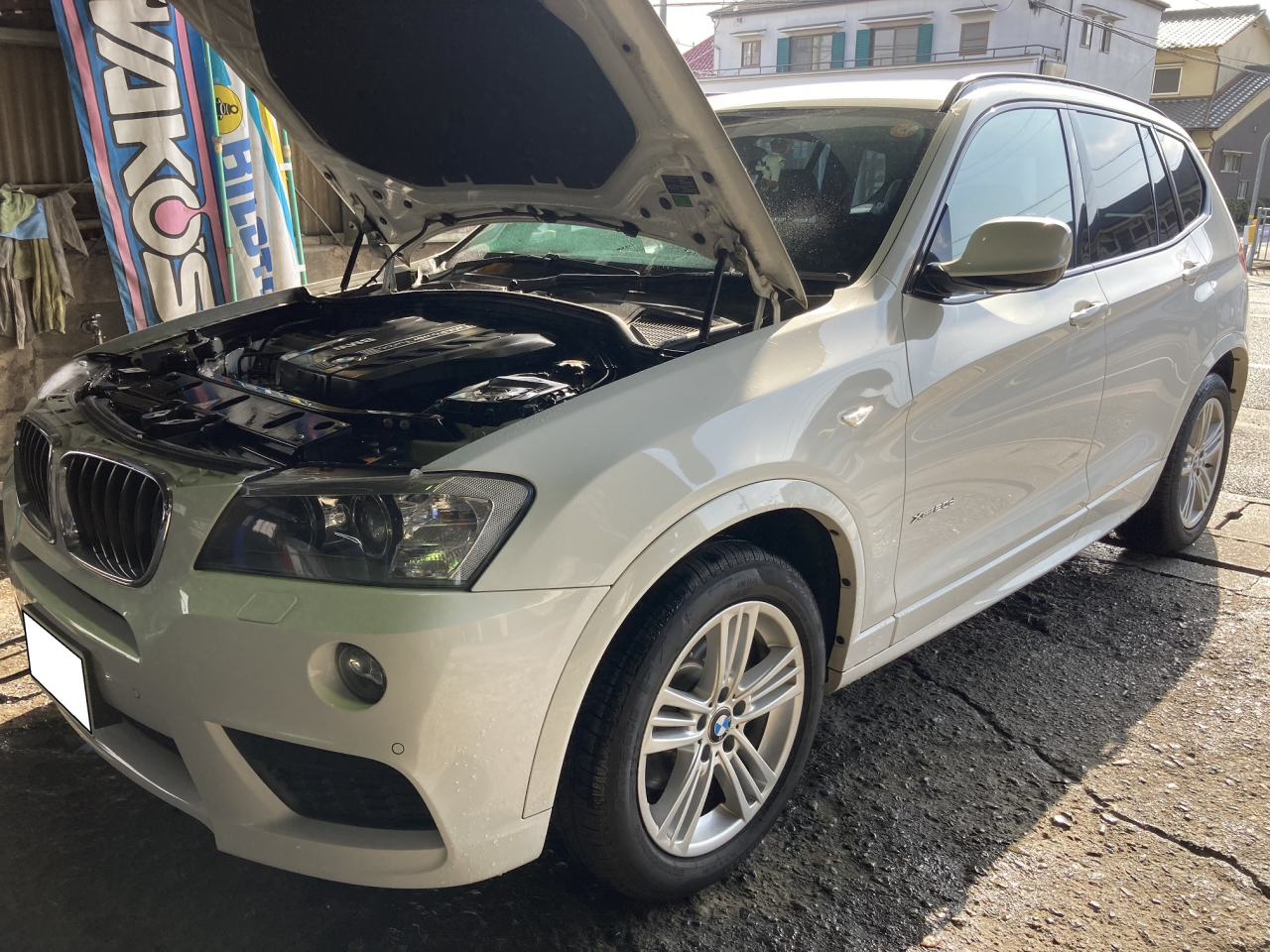 BMW X3　車検・２４カ月点検整備で入庫しました。